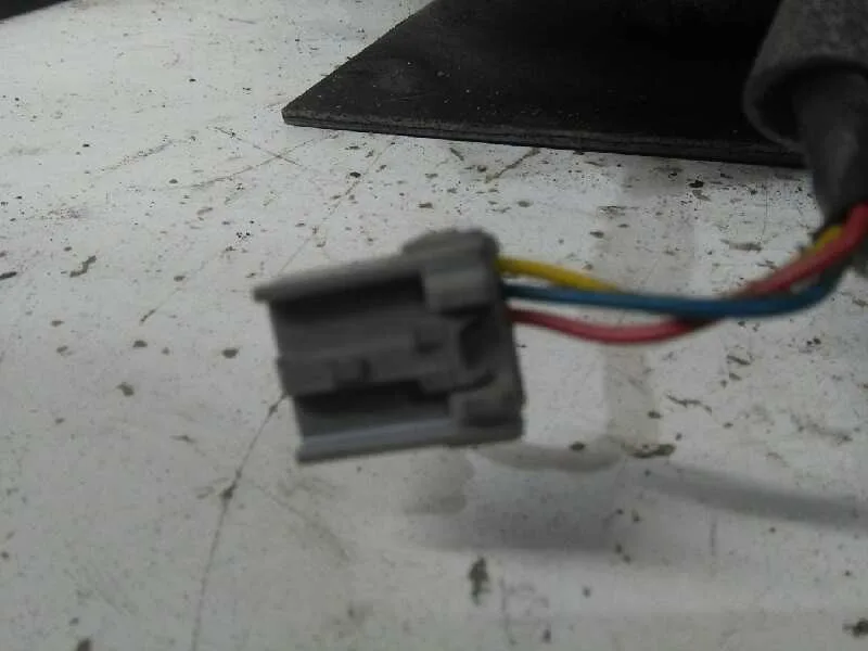 Retrovisor Izquierdo para Nissan Almera Tino (V10M)