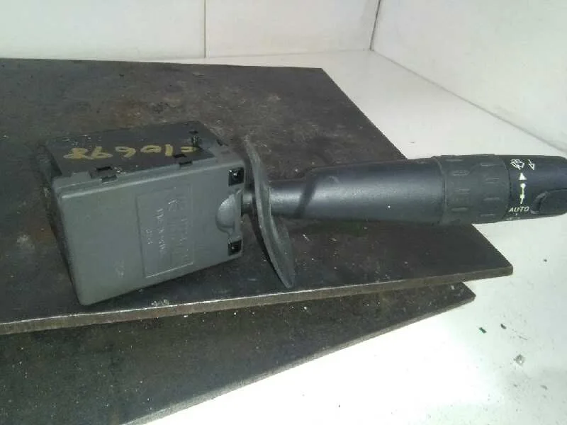 Mando Limpia para Peugeot 406 Berlina (S1/S2)