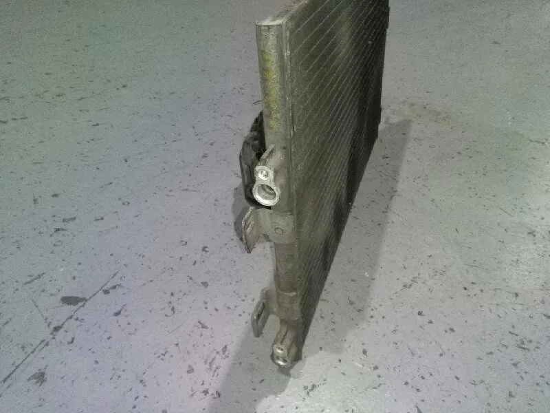 Condensador / Radiador Aire Acondicionado para Nissan Kubistar (X76)