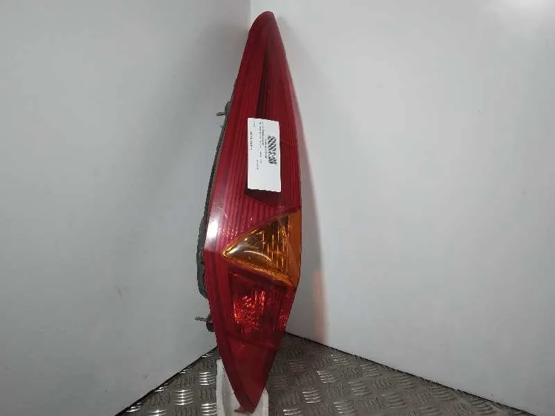 Piloto Trasero Izquierdo para Fiat Punto Berlina (188)