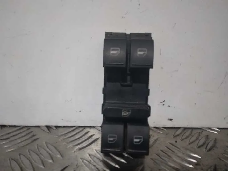 Mando Elevalunas Delantero Izquierdo para Volkswagen Golf V Berlina (1K1)