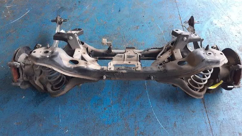 Puente Trasero para Volvo V40