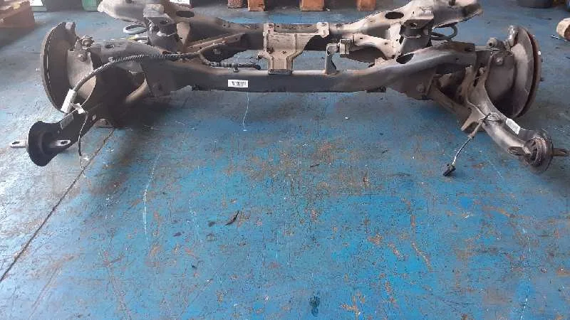Puente Trasero para Volvo V40