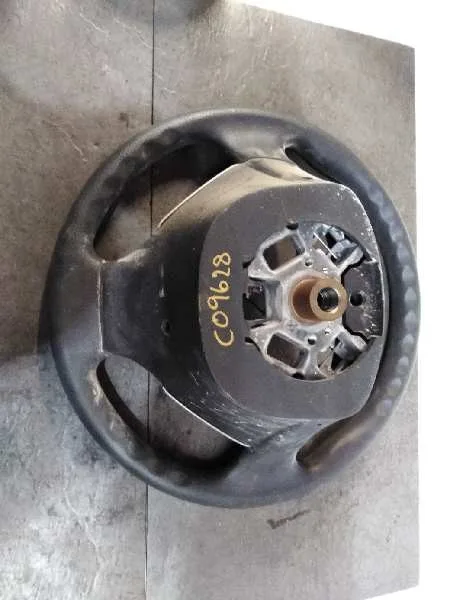 Volante para Nissan Note