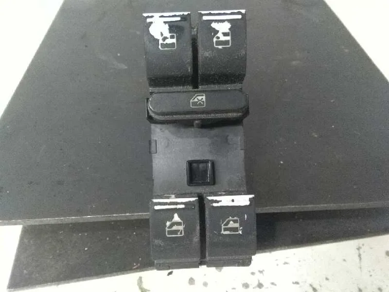 Mando Elevalunas Delantero Izquierdo para Volkswagen Golf V Berlina (1K1)