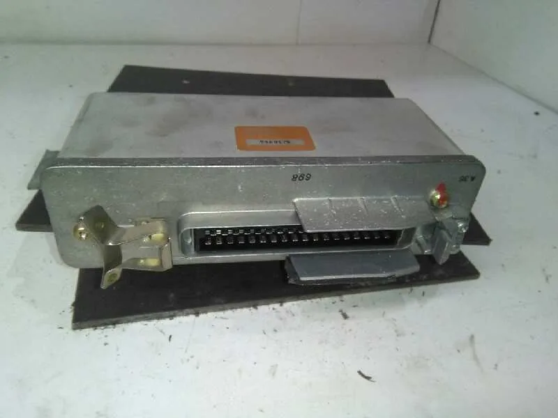 Centralita Abs para Audi 80/90 (811/813/853)