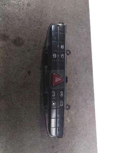 Warning para Mercedes-Benz Vito Caja Cerrada 6.03 ->