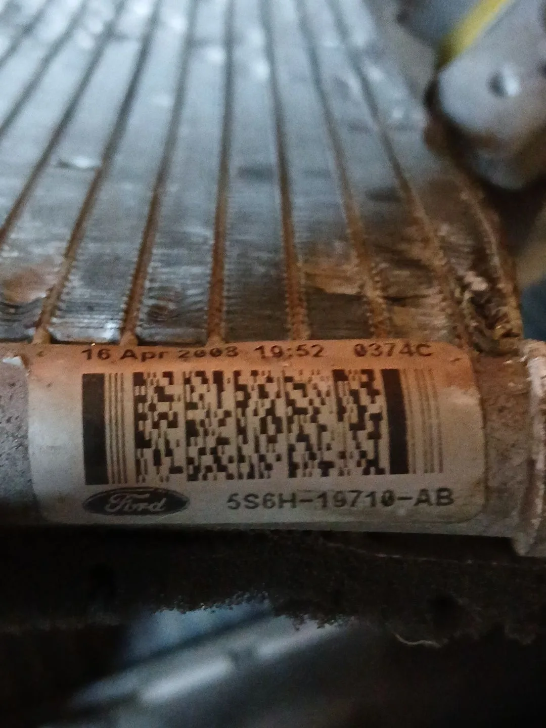 Condensador / Radiador Aire Acondicionado para Ford Fiesta (Cbk)