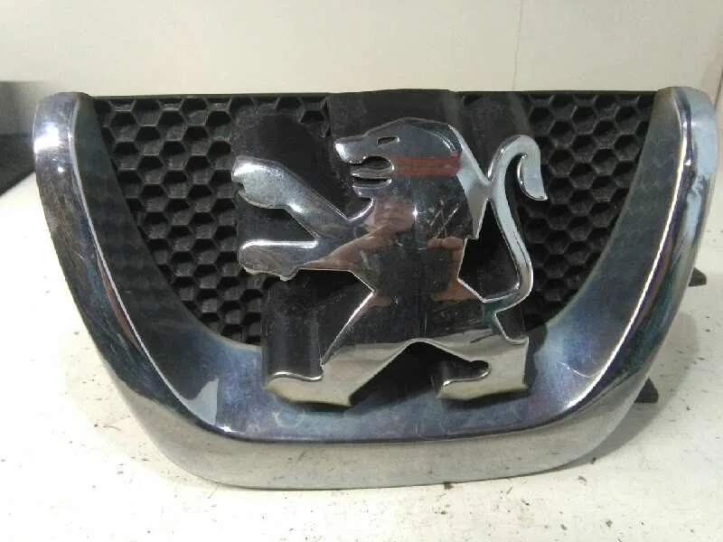Emblema Marca para Peugeot 207