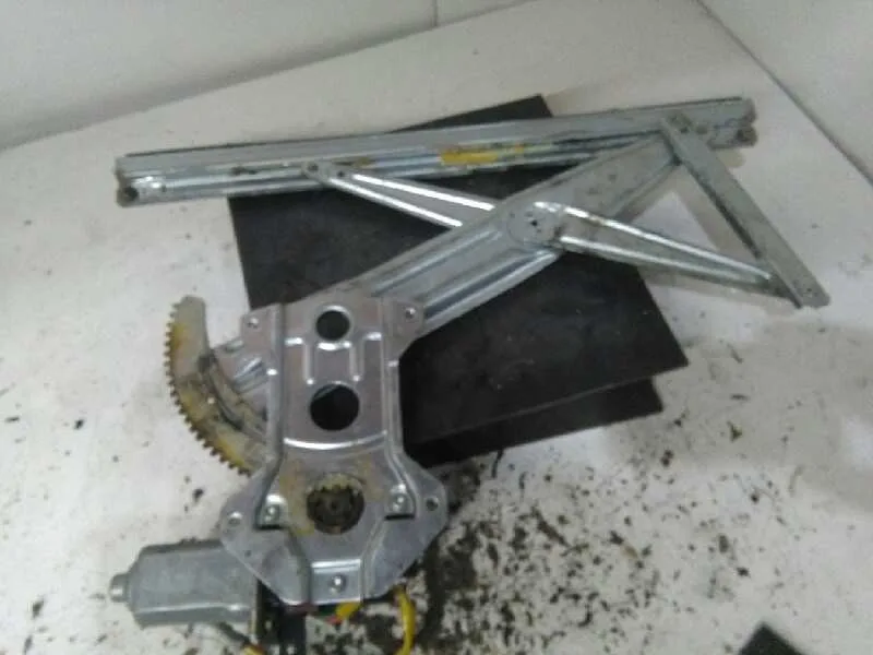 Elevalunas Delantero Derecho para Suzuki Ignis Rm (Mh)