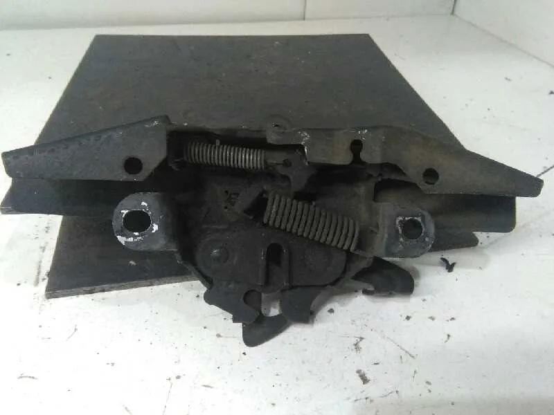 Cerradura Capot para Toyota Corolla Verso (R1)