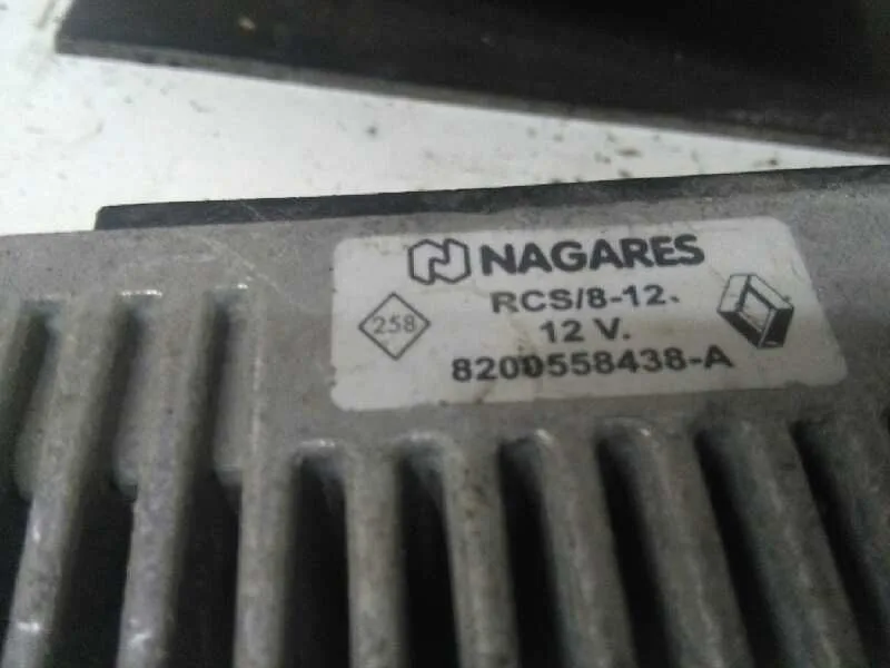 Caja Precalentamiento para Nissan Note