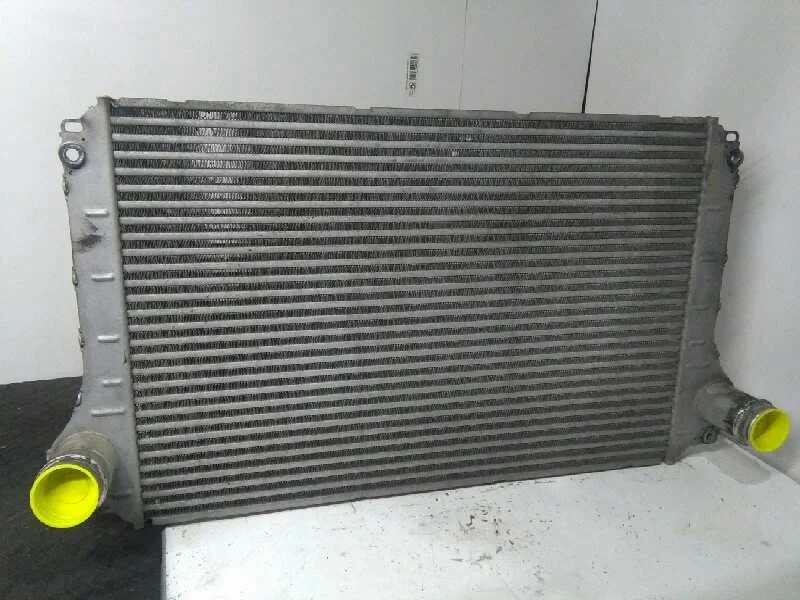 Intercooler para Toyota Corolla Verso (R1)