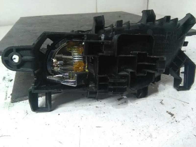 Maneta Interior Delantera Derecha para Nissan Qashqai (J11)