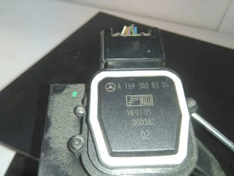 Potenciometro Pedal para Mercedes-Benz Clase A (W169)