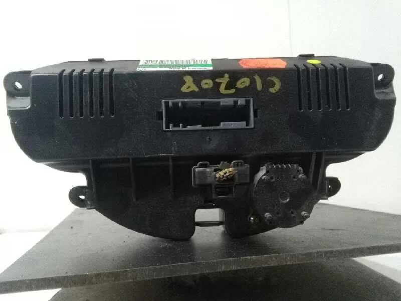 Mando Climatizador para Ford Focus Berlina (Cak)