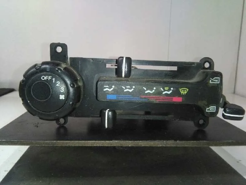 Mando Calefaccion / Aire Acondicionado para Hyundai Atos (Mx)