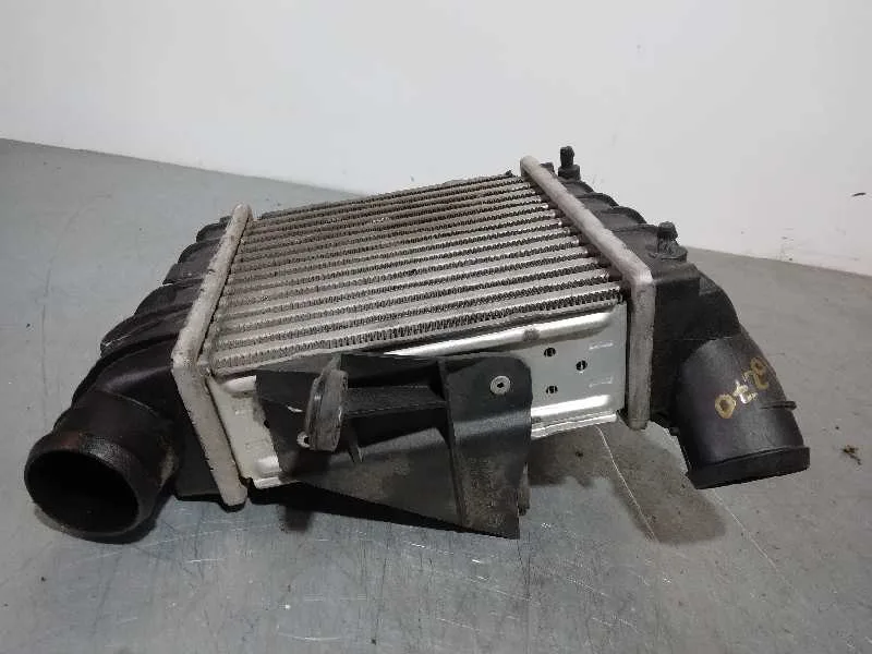 Intercooler para Volkswagen Polo (9N3)