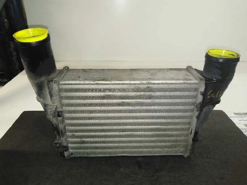 Intercooler para Nissan Micra (K12E)