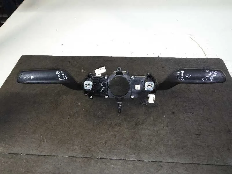 Mando Multifuncion para Audi A1 Sportback (8Xf)
