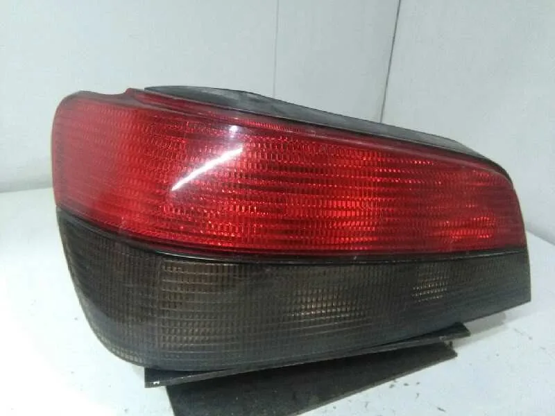 Piloto Trasero Izquierdo para Peugeot 306 Berlina 3/4/5 Puertas (S2)