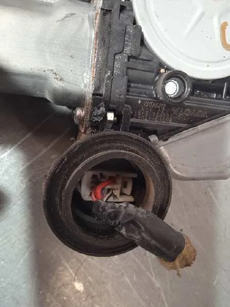 Elevalunas Trasero Derecho para Toyota Prius (Nhw30)