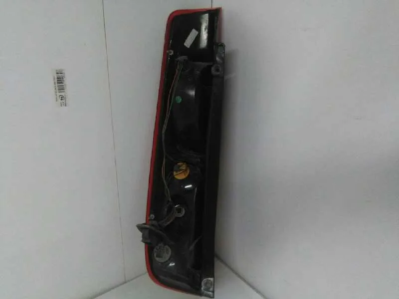 Piloto Trasero Derecho para Ford Fiesta (Cbk)