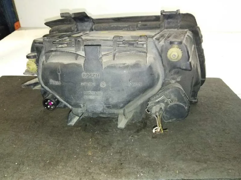Faro Izquierdo para Audi A4 Berlina (B5)