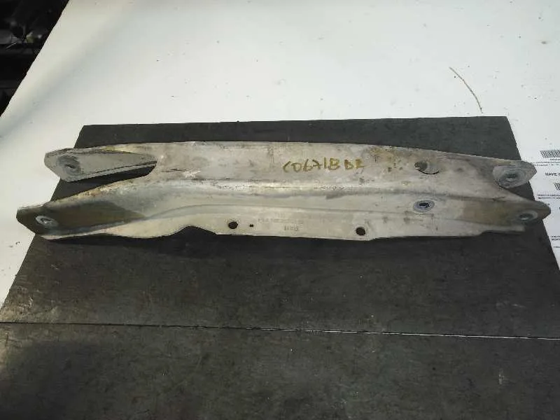 Brazo Suspension Inferior Trasero Derecho para Mercedes-Benz Clase A (W176)