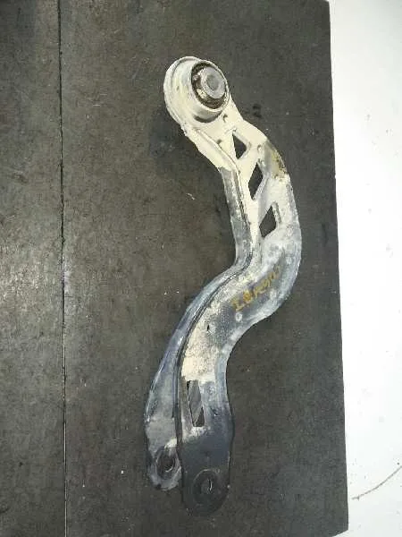 Brazo Suspension Superior Trasero Izquierdo para Mercedes-Benz Clase A (W176)