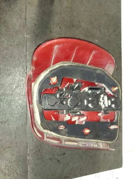 Piloto Trasero Izquierdo para Volkswagen Polo Berlina (6N2)