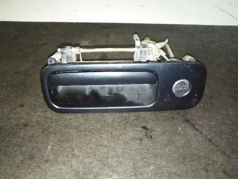Maneta Exterior Porton para Volkswagen Polo Berlina (6N2)