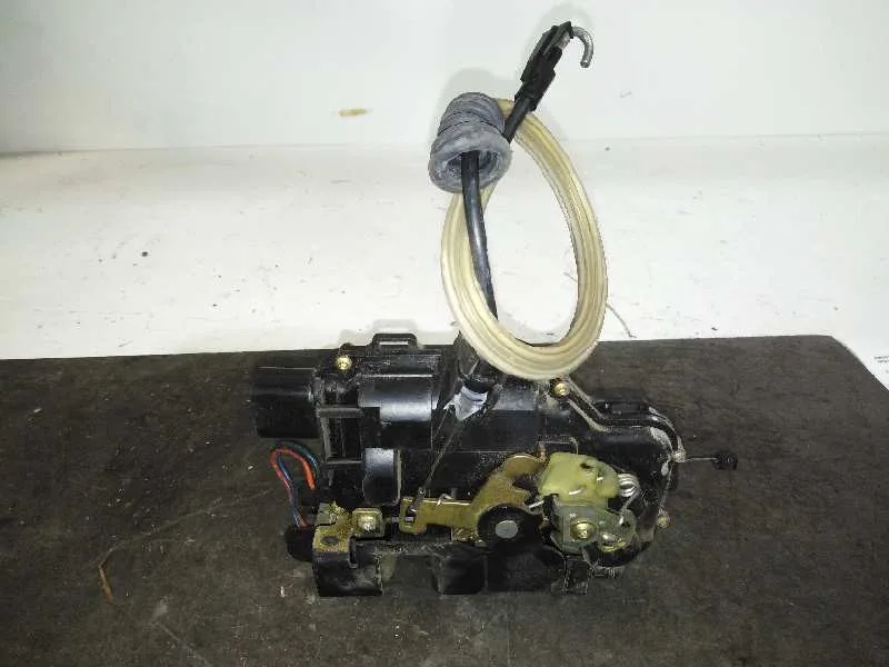Cerradura Puerta Delantera Derecha para Seat Leon (1M1)