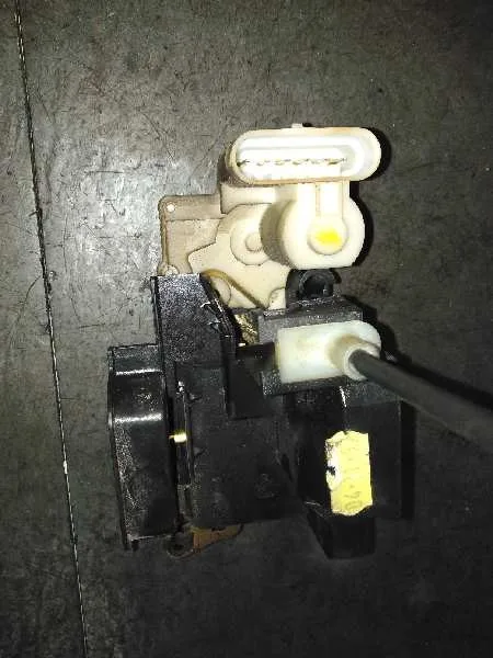 Cerradura Puerta Delantera Izquierda para Fiat Palio Weekend (178)