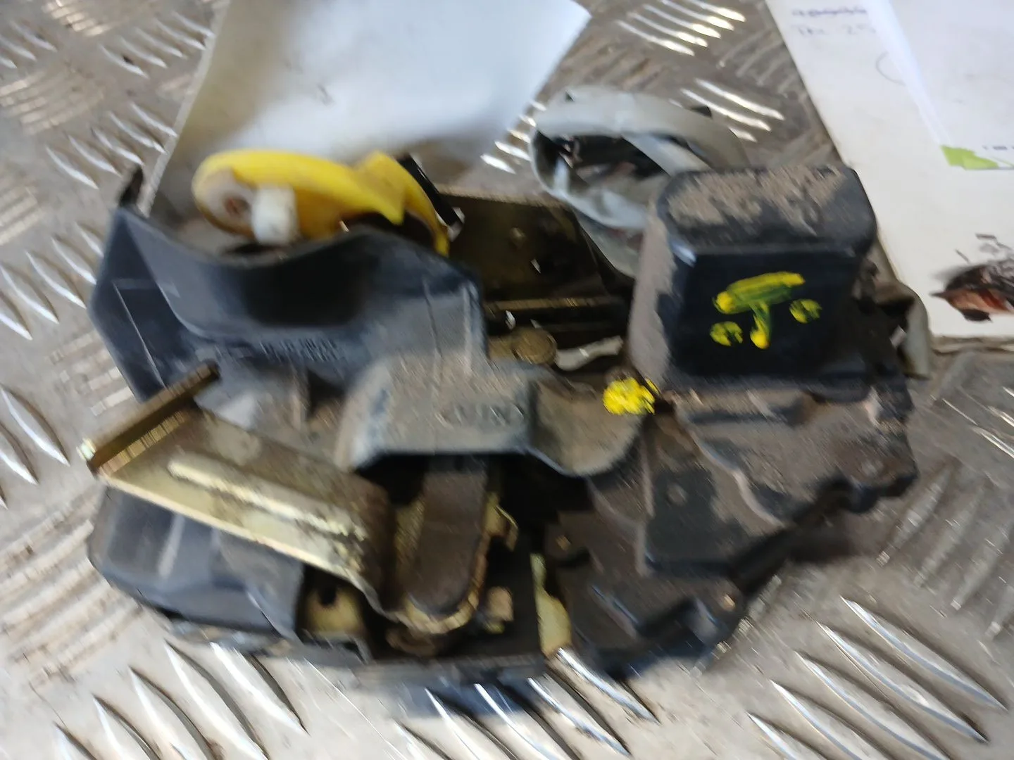 Cerradura Puerta Trasera Derecha para Kia Carens