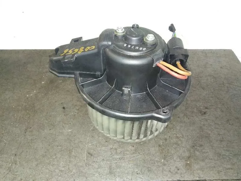 Motor Calefaccion para Audi A6 Berlina (4B2)