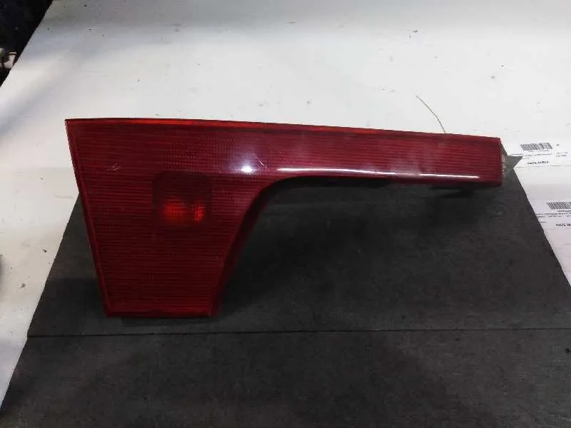 Piloto Trasero Izquierdo para Seat Cordoba Berlina (6K2)