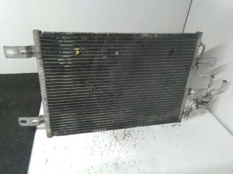 Condensador / Radiador Aire Acondicionado para Opel Meriva