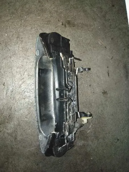 Maneta Exterior Delantera Derecha para Audi A3 (8P)