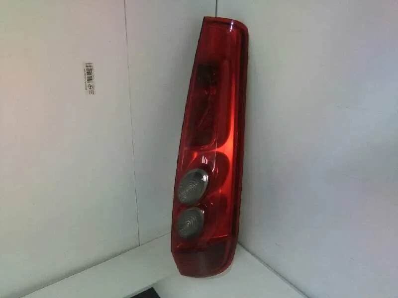 Piloto Trasero Derecho para Ford Fiesta (Cbk)
