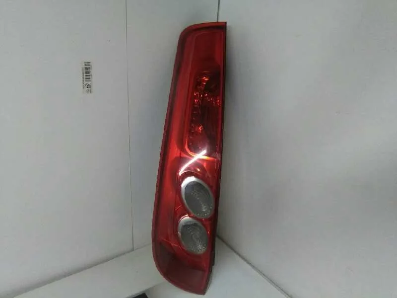 Piloto Trasero Izquierdo para Ford Fiesta (Cbk)
