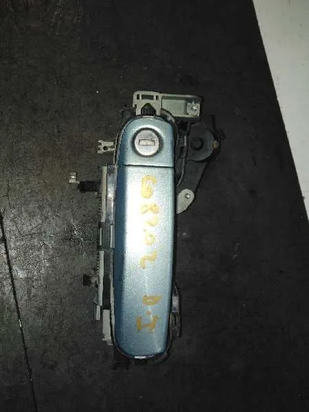 Maneta Exterior Delantera Izquierda para Audi A3 (8P)