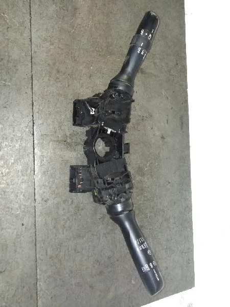 Mando Multifuncion para Toyota Yaris (Ksp9/Scp9/Nlp9)