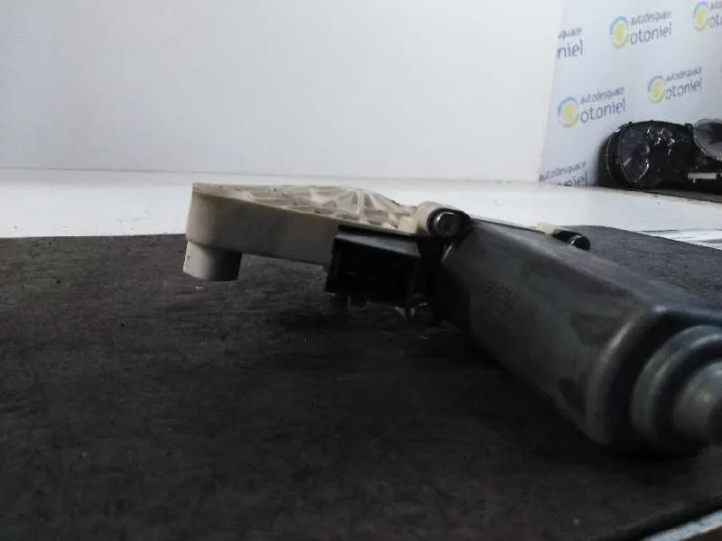 Motor Elevalunas Delantero Derecho para Mercedes-Benz Clase A (W169)