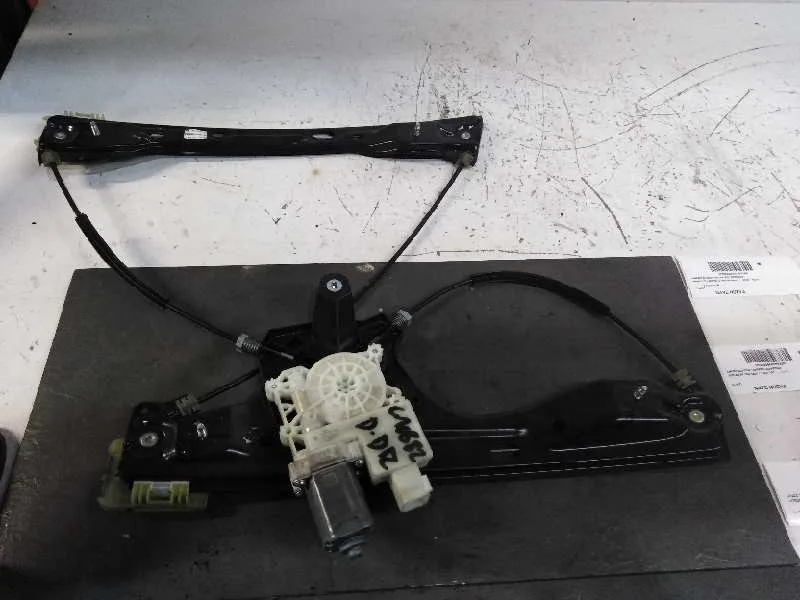 Elevalunas Delantero Derecho para Opel Astra K Lim. 5Türig
