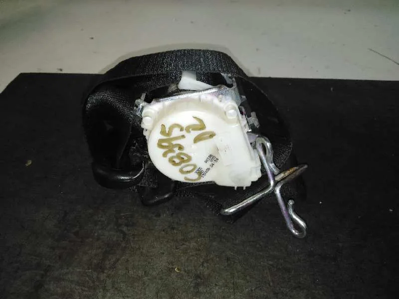 Cinturon Seguridad Delantero Derecho para Ford Focus Berlina (Cap)