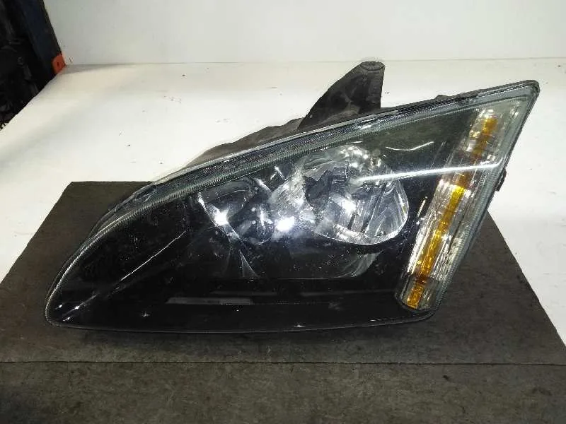 Faro Izquierdo para Ford Focus Berlina (Cap)
