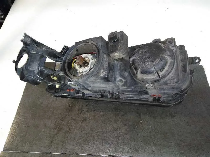 Faro Derecho para Volvo S80 Berlina