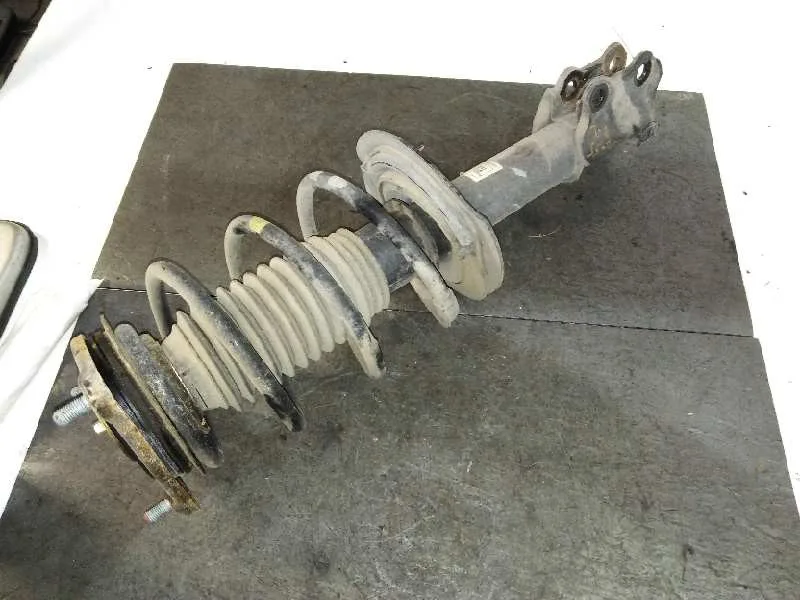 Amortiguador Delantero Izquierdo para Hyundai I30 (Gd)