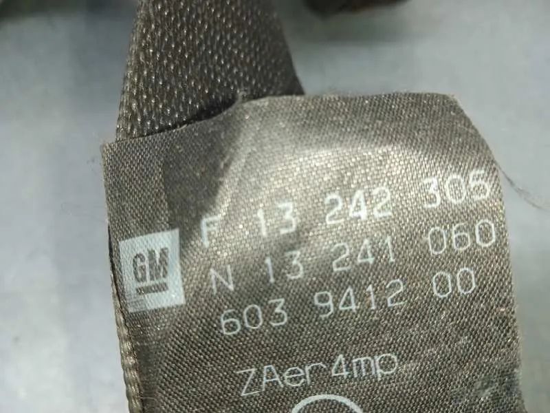Cinturon Seguridad Delantero Derecho para Opel Zafira B